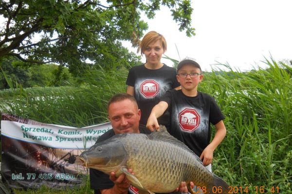 9-rodzinne-zawody-karpiowe18-201422340BC9-E6B9-746D-15E2-9084984666F1.jpg